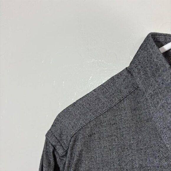UNTUCKit Shirt Mens Medium Black Librando Slim Fit Herringbone Cotton Button Up - Picture 2 of 7
